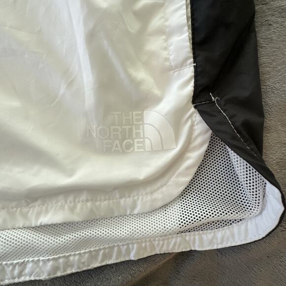 THE NORTH FACE Shorts Womens XL White Black Hydrenaline Athletic Running Outdoor - Picture 4 of 11